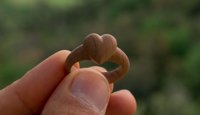 Heart ring