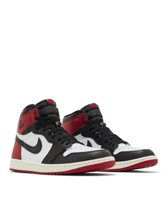 Air Jordan 1 Retro High OG Black Toe Reimagined (Taille 40)