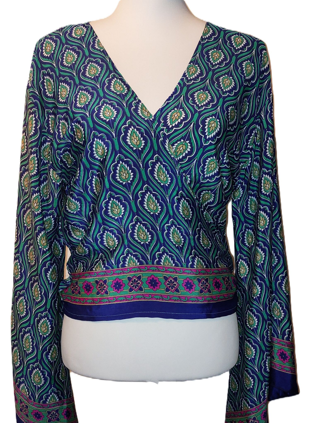 Top femme cache-cœur ou gilet en soie vintage recyclée, manches longues évasées - unique, coloré et léger - écoresponsable - vert, bleu, jaune et rose