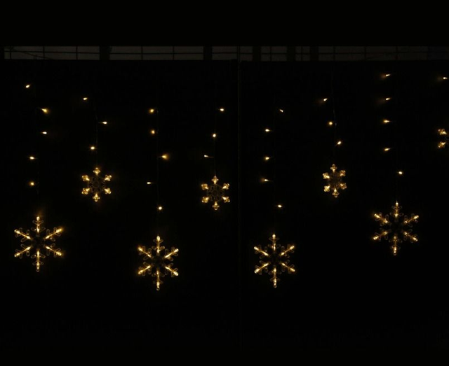 NATALE , Tenda 12 fiocchi di neve bianco caldo 156 led  3mt