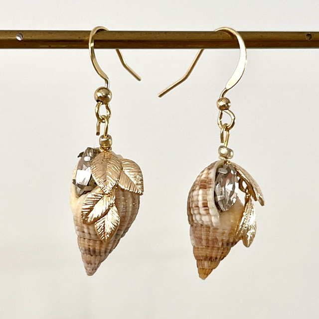 Boucles d'oreilles coquillages &amp; strass