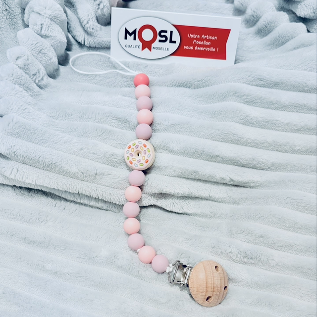 Attache tétine donut 