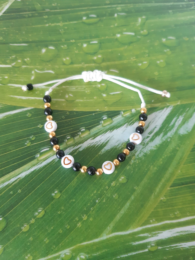 Armband Herzen weiß schwarz gold