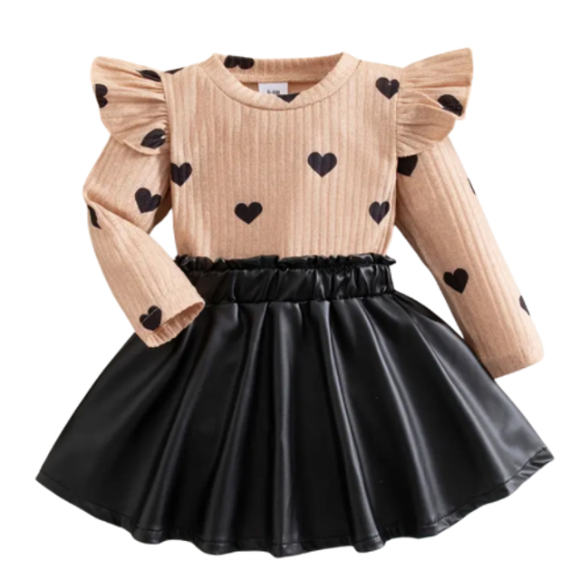 2-delige set rok met trui hartjes 