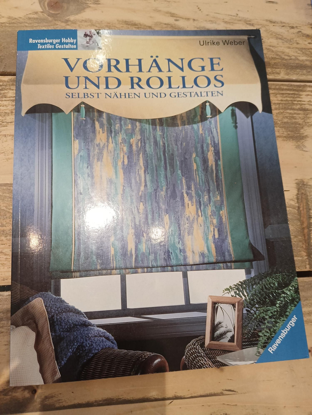 Boek: Vorhänge und Rollos (Duits)