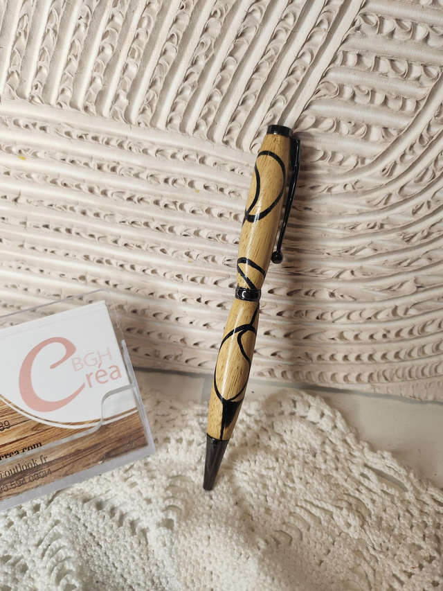 Stylo en bois chêne et tissu