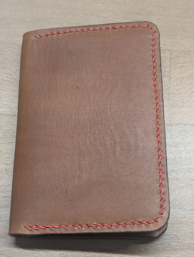 Porte carte 4 emplacements. 