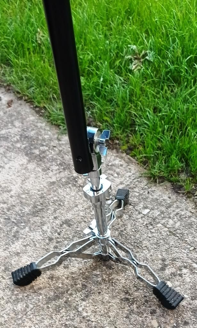 Ensemble sati et piker sur pied démontable