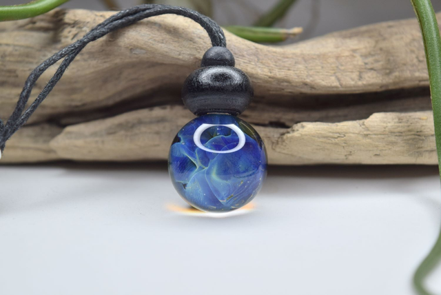 PENDENTIF NÉBULEUSE HOMME N°9