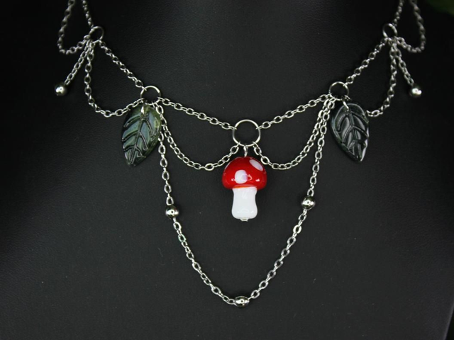 C0033 • Collier SPOREWEAVER'S GIFT