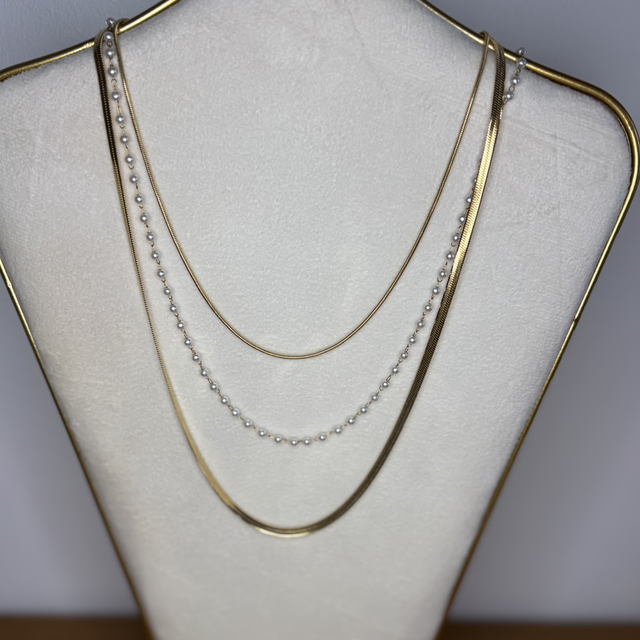 Collier 3 rangs avec perles 