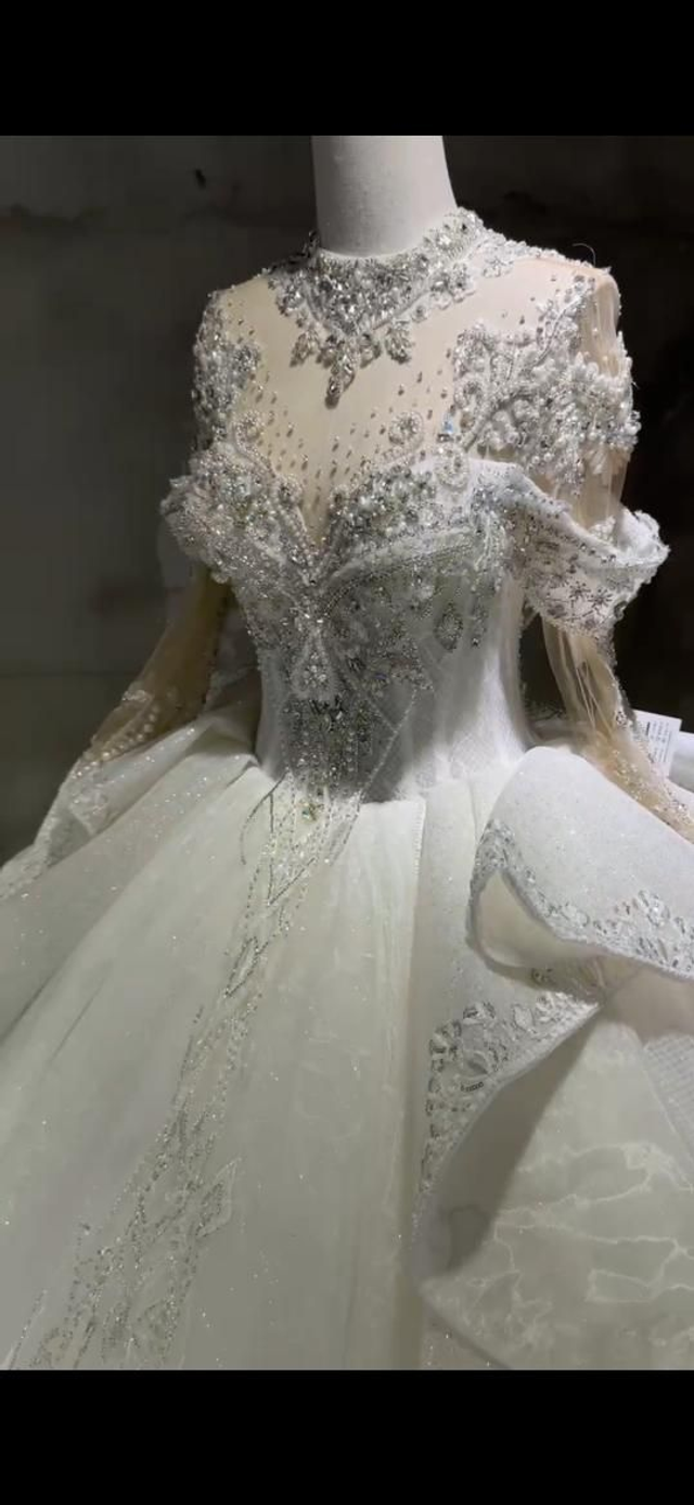 Robe de Mariée Princesse Luxury Handmade Perles Paillettes 