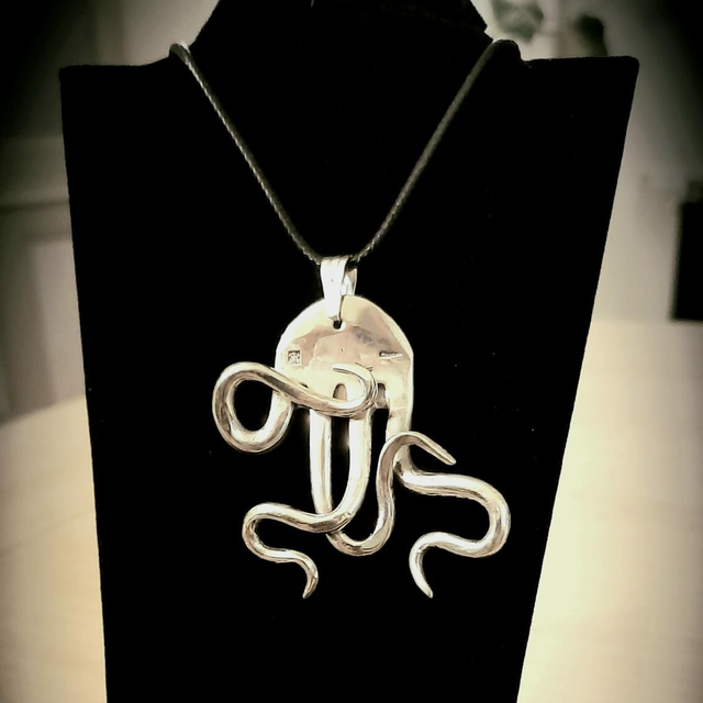 Pendentif 1 Collection Médusa