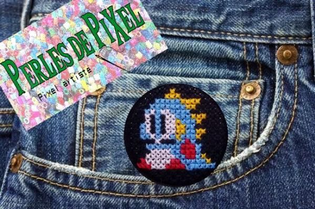 Bubble bobble Badge ou porte clé brodé pixel art