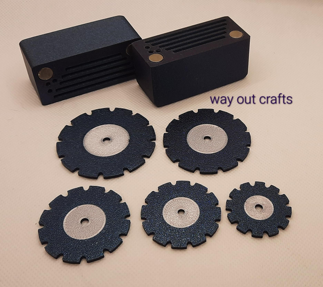 Set of 5 Yorkshire Button Templates with box