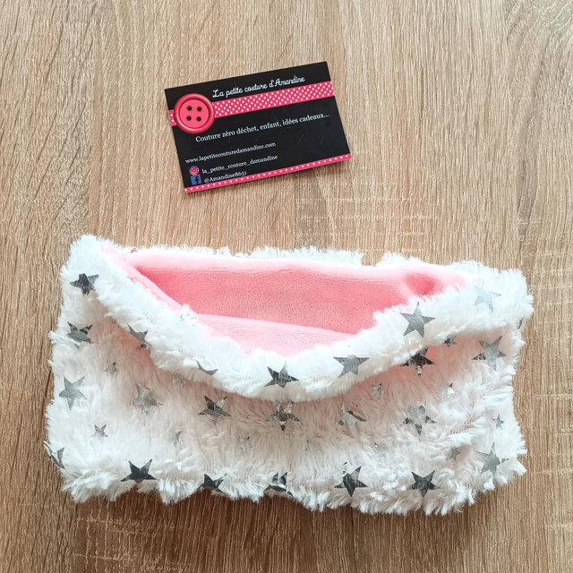 Snood blanc étoile/ rose