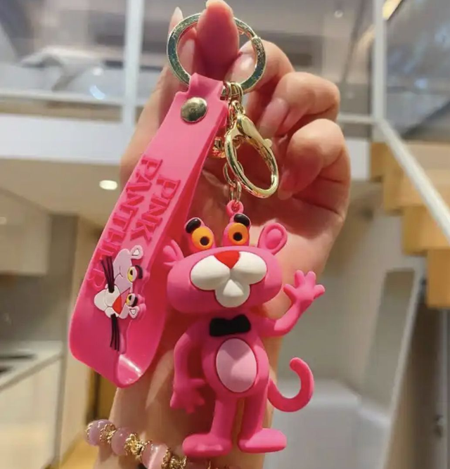 0136 - The Pink Panther - Strikje