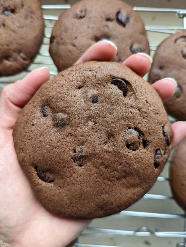 Sourdough cookies - the dark choc one (vegan)