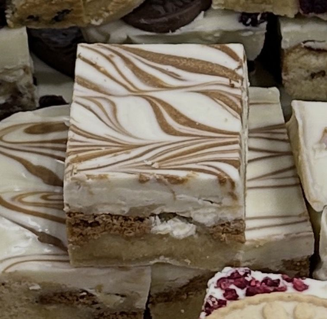 Lotus Biscoff Blondie