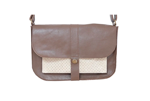 Petit sac bandoulière en cuir marron