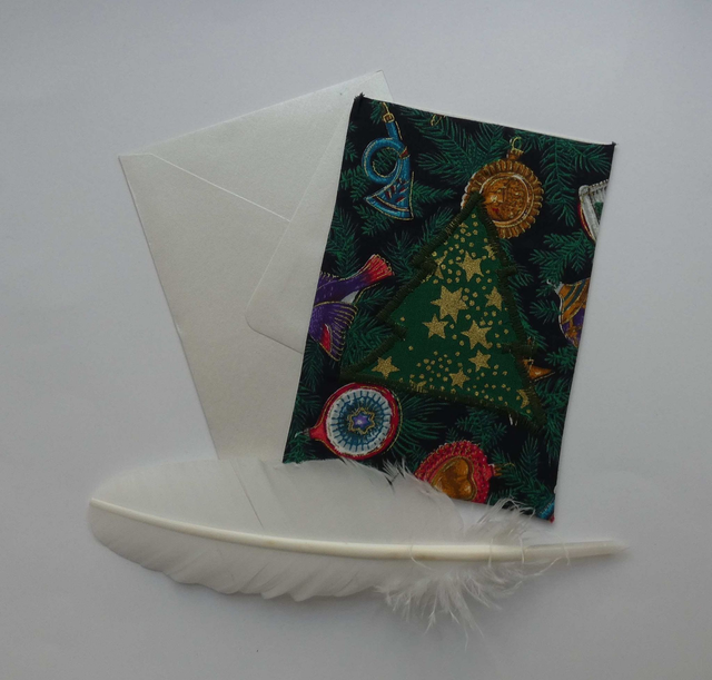 Beau sapin de Noël en tissu