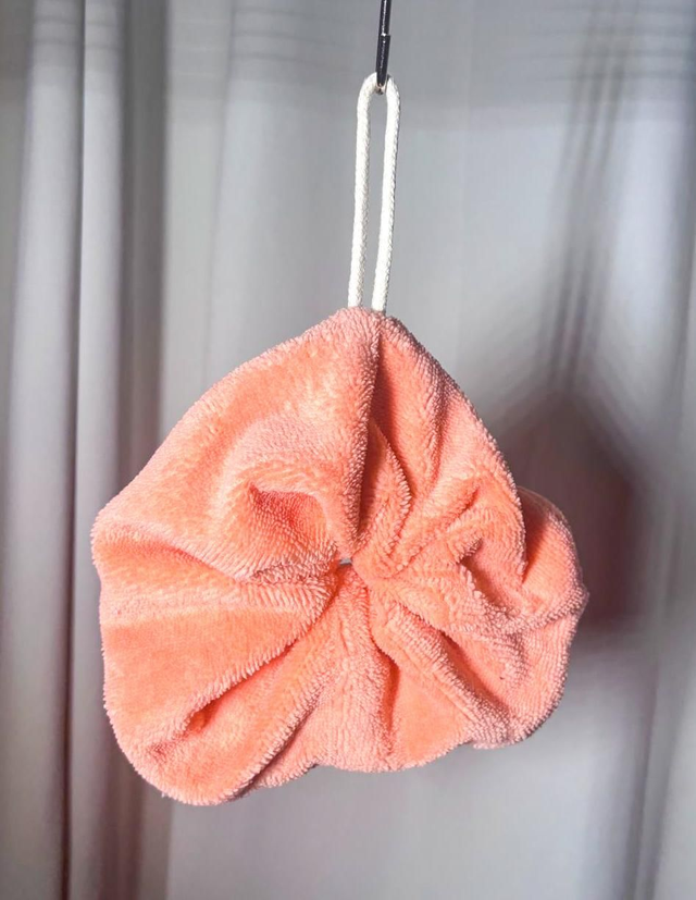 Fleur de douche orange