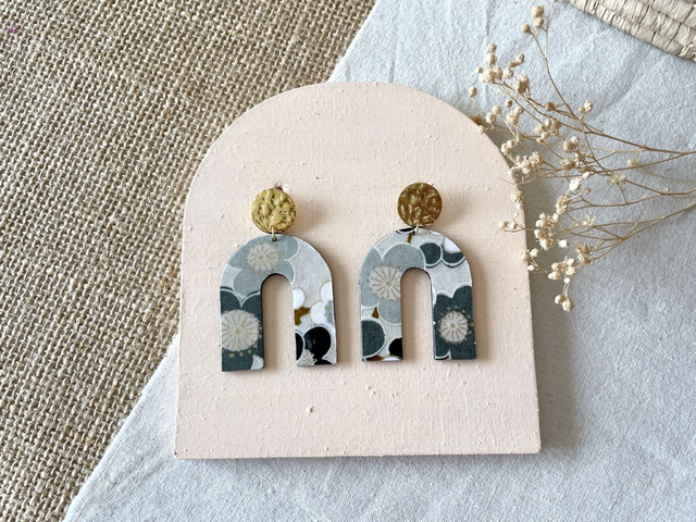 Boucles d’oreilles Arche simple - Couleurs variées (doré)