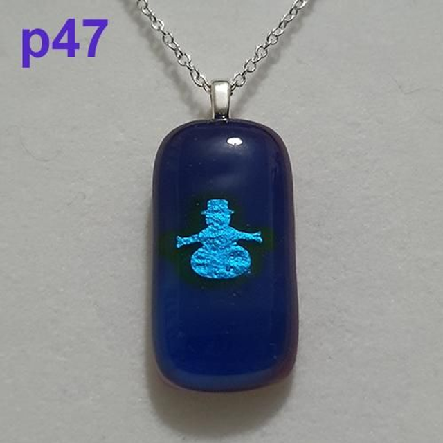 Glass pendant Blue snowman &amp; chain p47