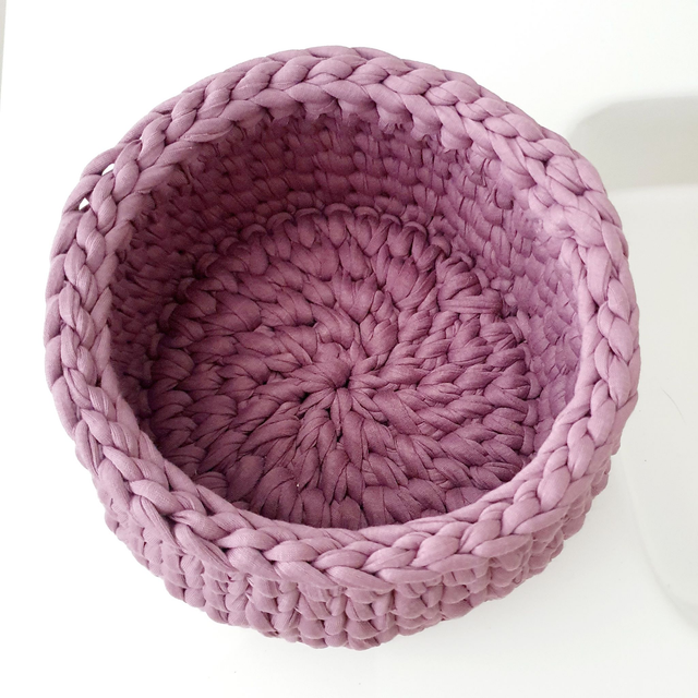 Gehaakt mandje - heidepaars