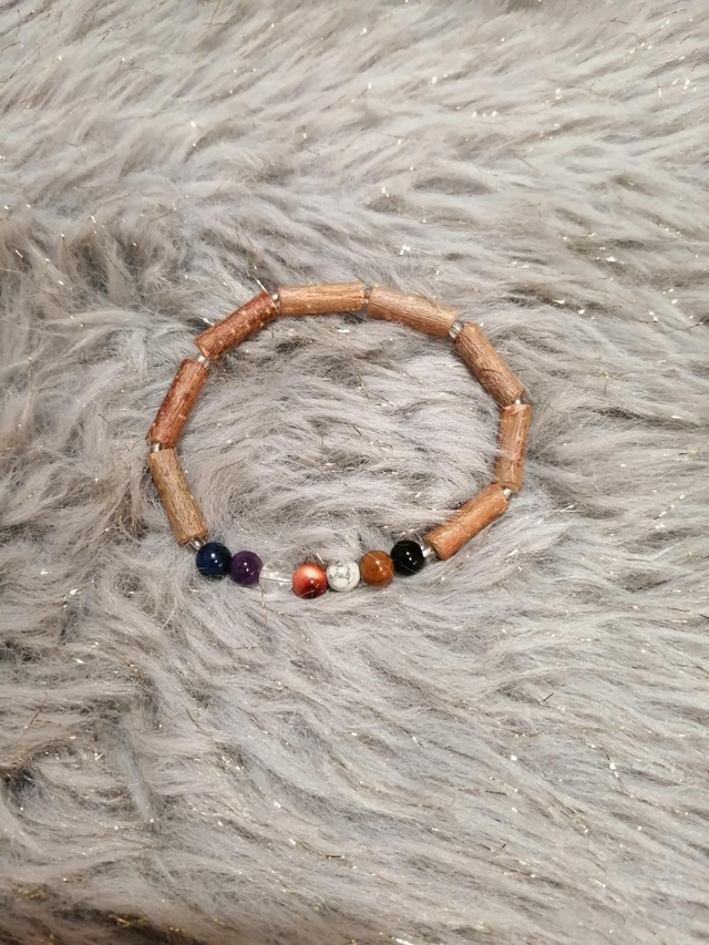 Braceler noisetier 7 chakras