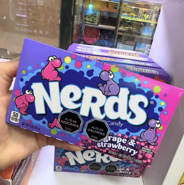 Nerds grape strawberries 