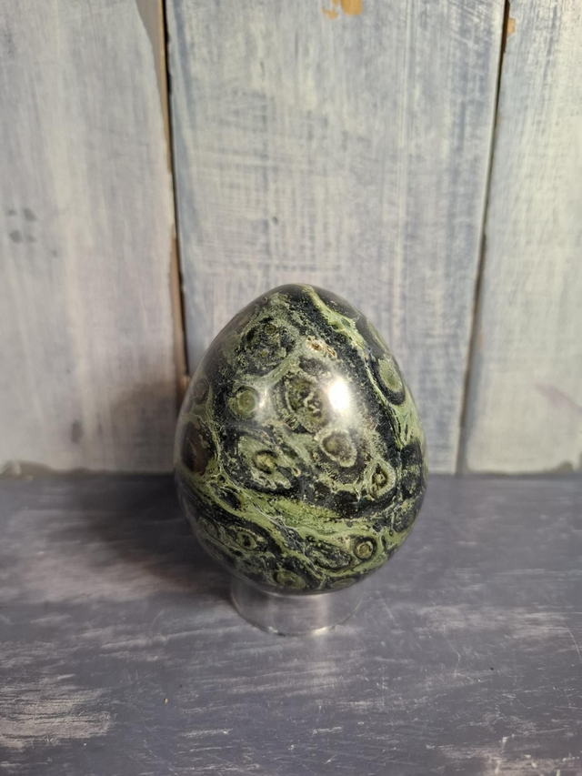 Kambaba Egg