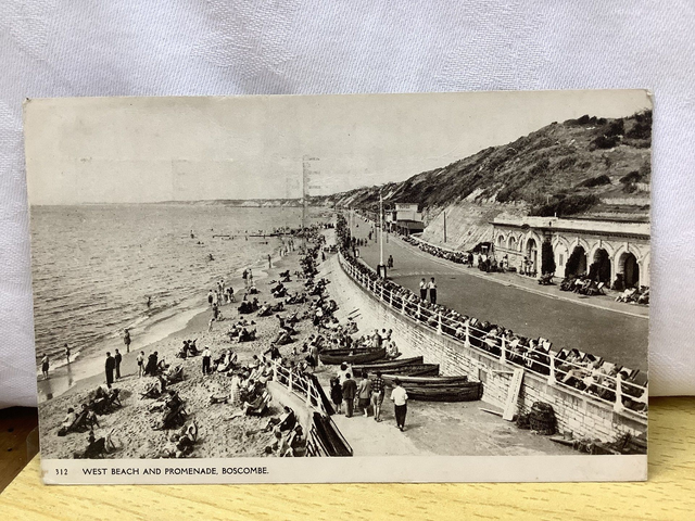 Boscombe, West Beach and Promenade, Dorset, Posted 1958 Dearden &amp; Wade vintage postcard. Our Ref No. R676 £2.50
