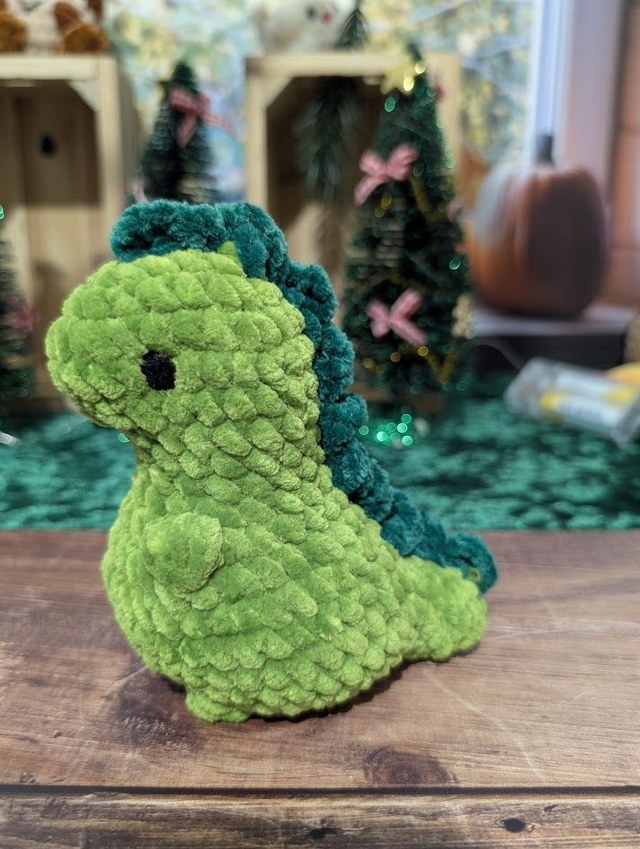 Dinosaure 🦖 - Peluche en crochet personnalisable - fait main 
