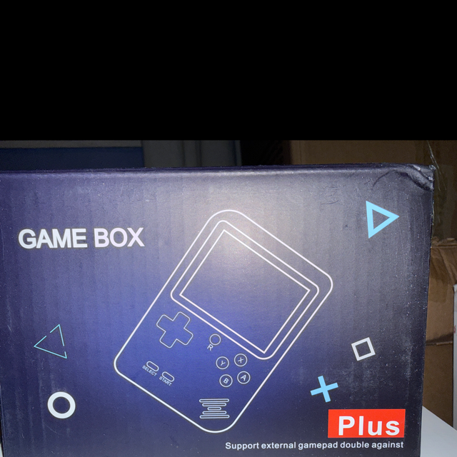 Handheld games console with 400 games 