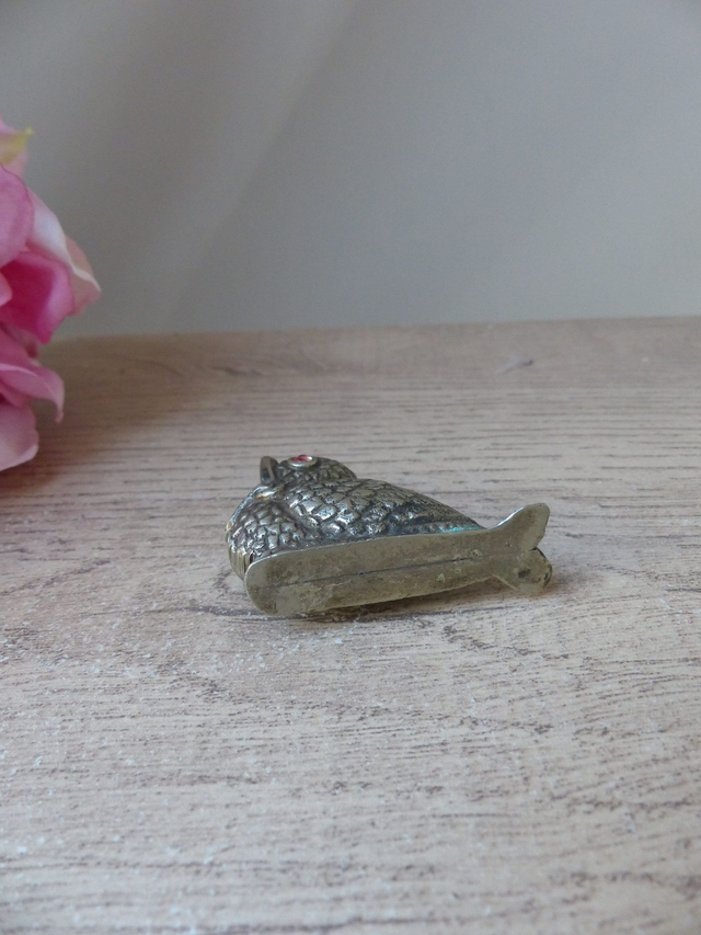 Cendrier miniature oiseau en laiton, cendrier de poche moineau, cendrier oiseau cadeau fumeur, collection petits animaux, oisillon en laiton