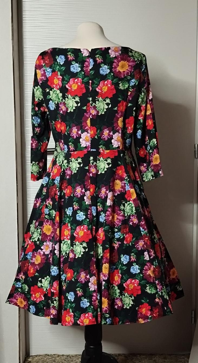 Robe Hearts & Roses Jessica Floral T44