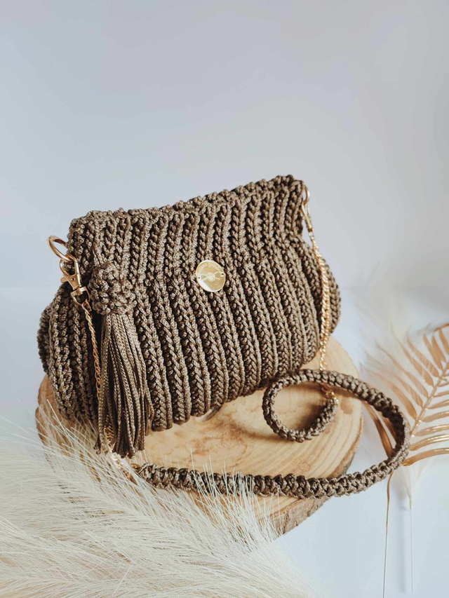 Sac en crochet fait main – Élégance naturelle en vert olive