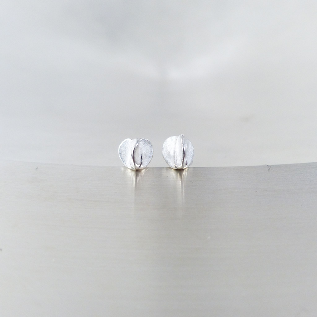 Ohrstecker Traubenhyazinthe Silber hell