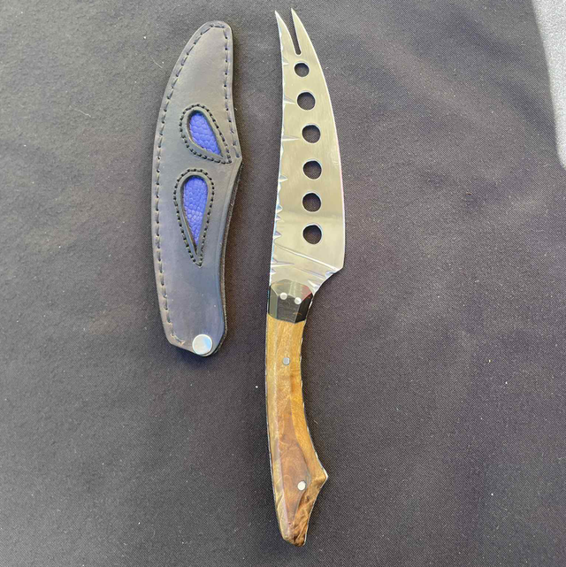 Couteau à fromage – Olivier &amp; Turquoise