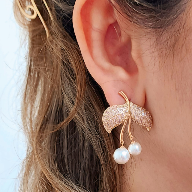 Brinco Cereja Cravejada - Ouro