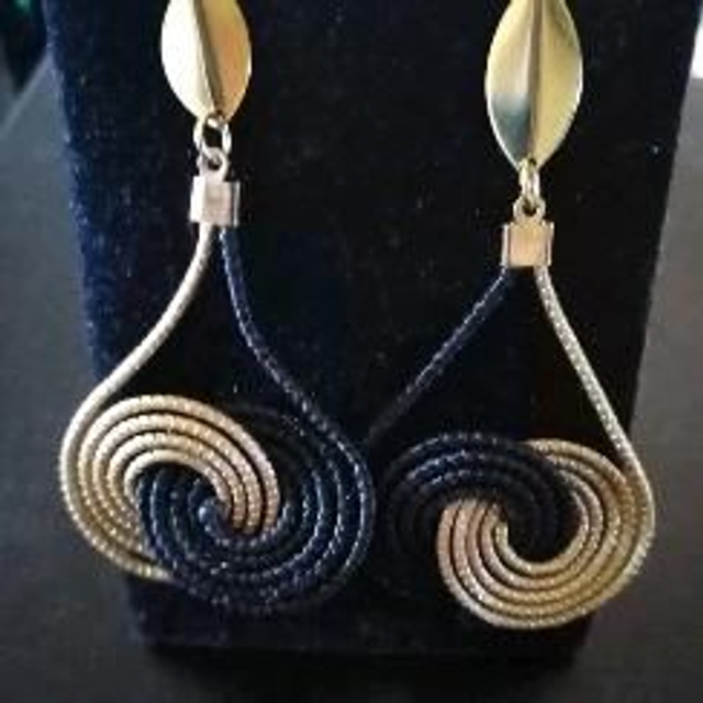 Boucles Golden Black