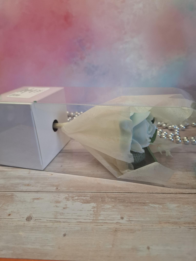 FLEUR EN CIRE PARFUMEE 