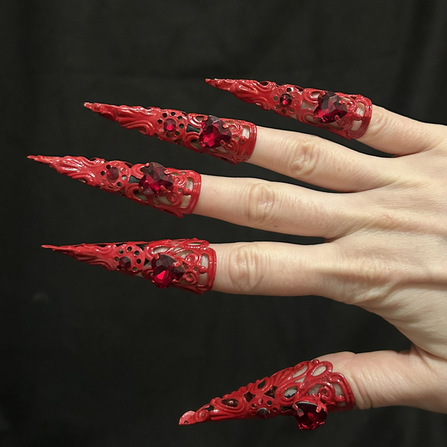 Adore nail claws 