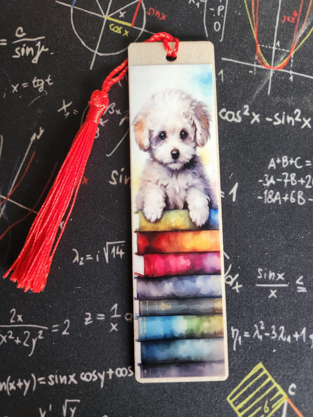 Marque page en Bois " chien poupy book " 