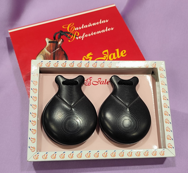 Castañuelas tela prensada con pico