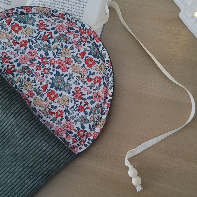 Pochette à livre Romy Velours Kaki / fleuri