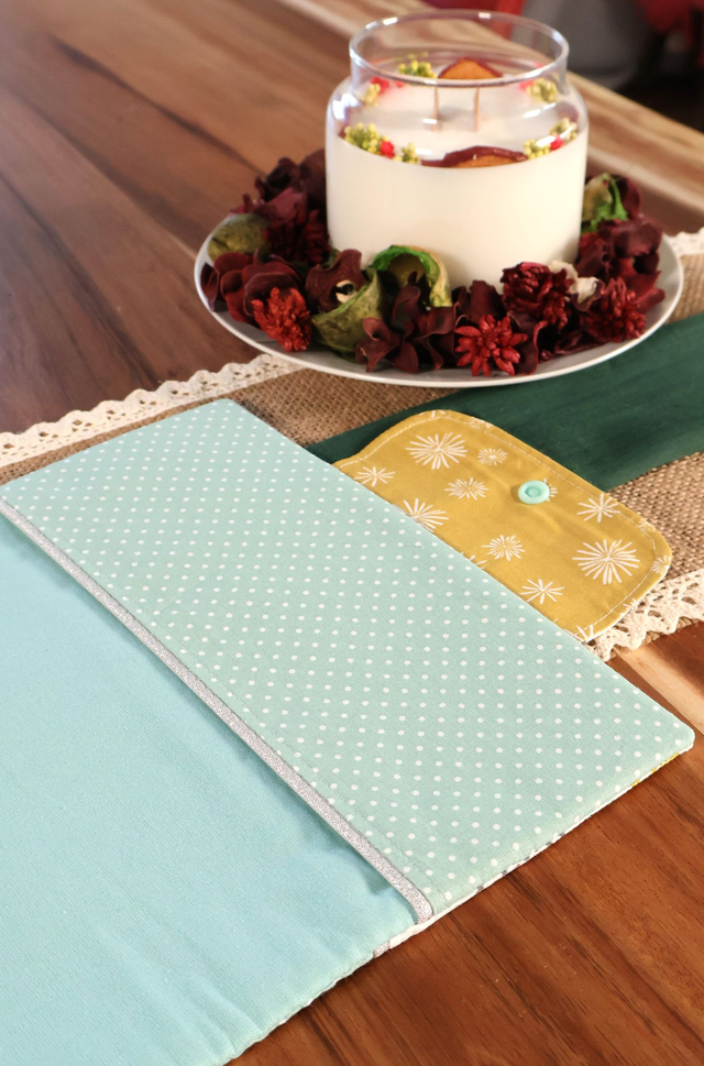 Feuille - Bleu ciel à pois biais argenté