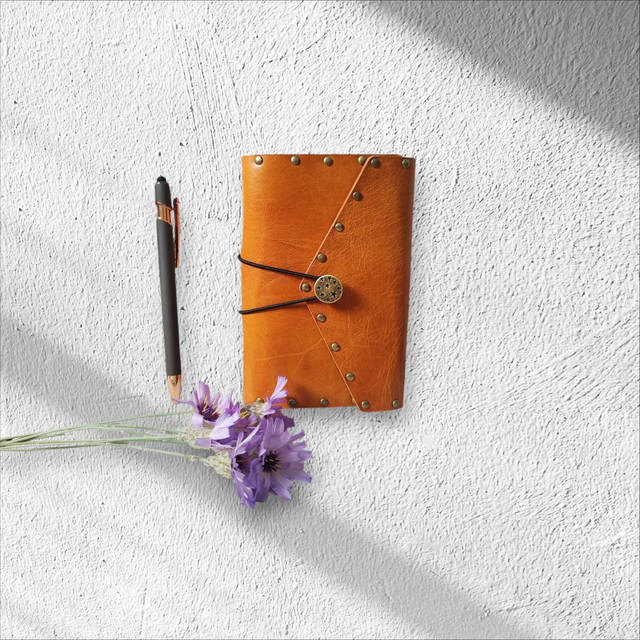 📒 Carnet / Agenda en cuir – Classeur format A7 - Pièce unique