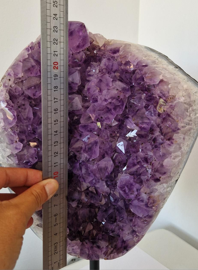 Améthyste Géode sur pied métal